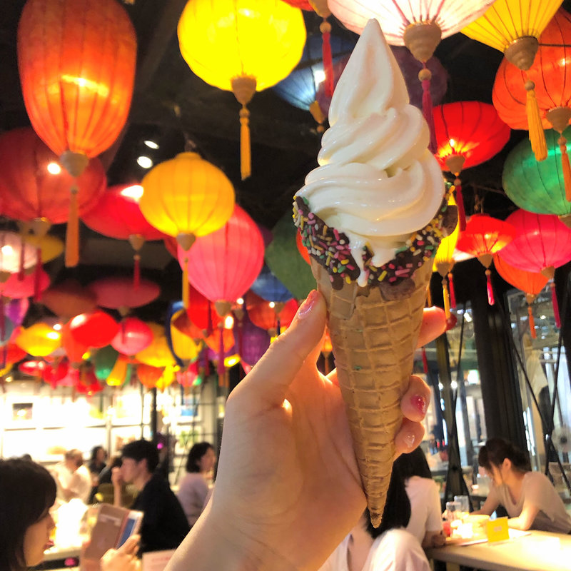 冷旨！杏仁ミルクソフト(サナギ)