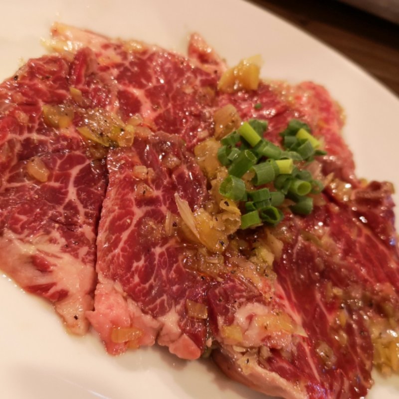 ネギダレ塩ハラミ(白か黒)