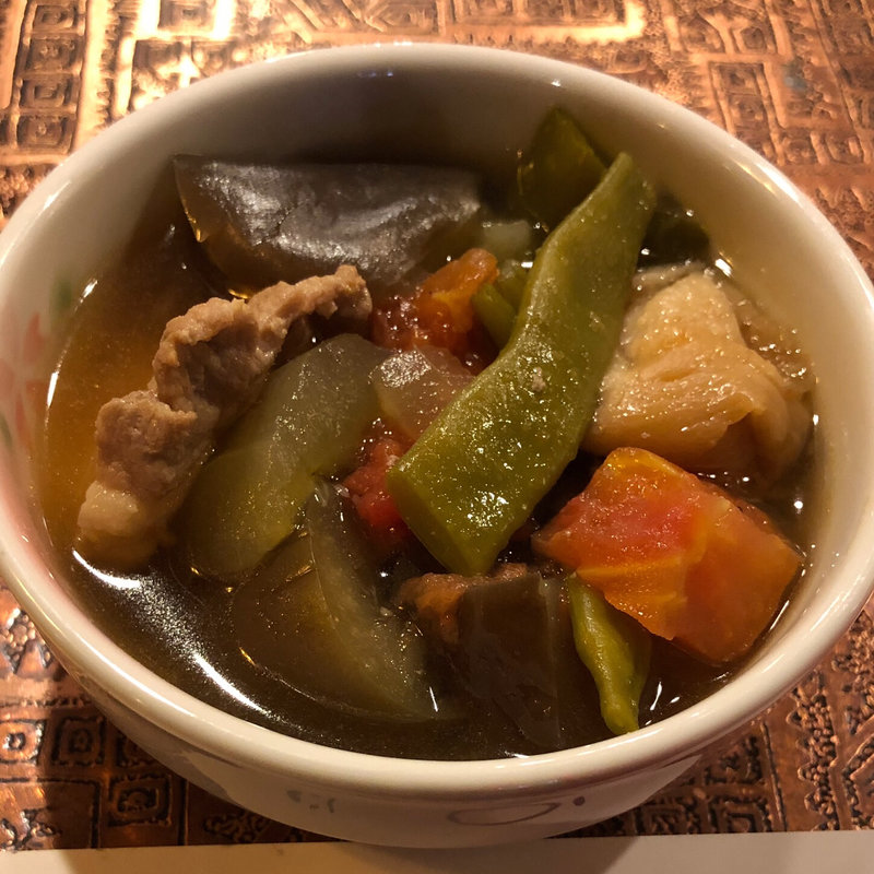 お通し(夏野菜の煮込み)(ポピンズ)