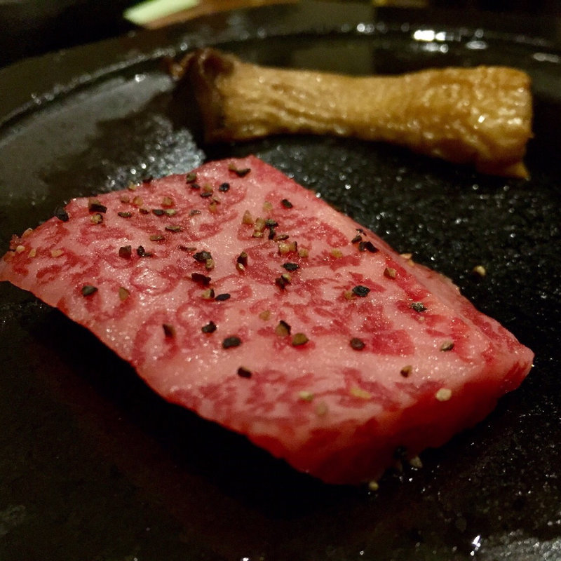 国産牛溶岩焼(時悠々 楽游)