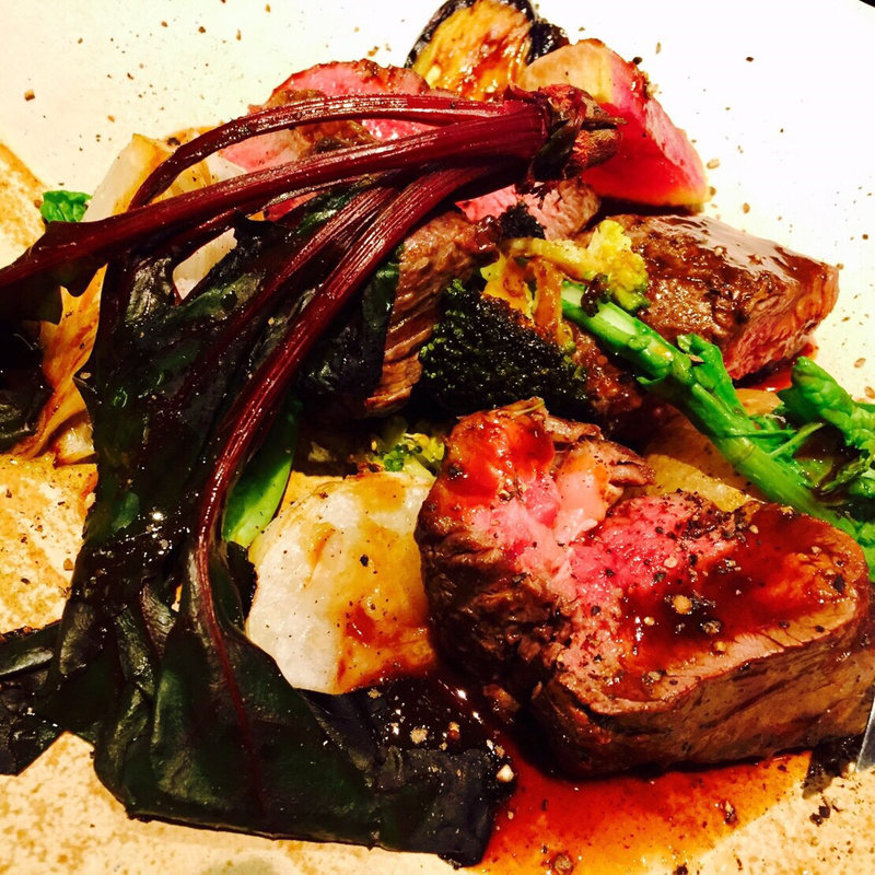 牛ホホ肉の赤ワイン煮込み(イカリヤ食堂)