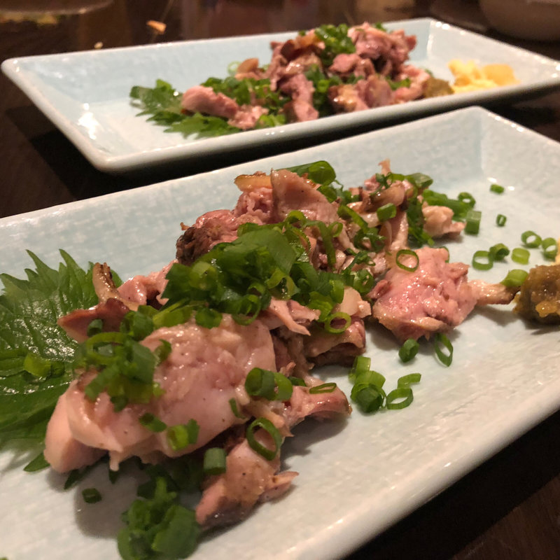 鶏のタタキ(スミヤキ エビス)