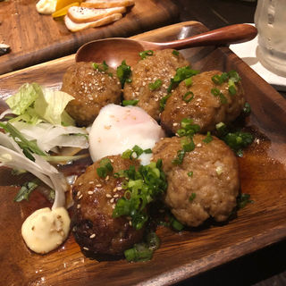 佐賀牛と東京X豚のハンバーグ(スミヤキ エビス)