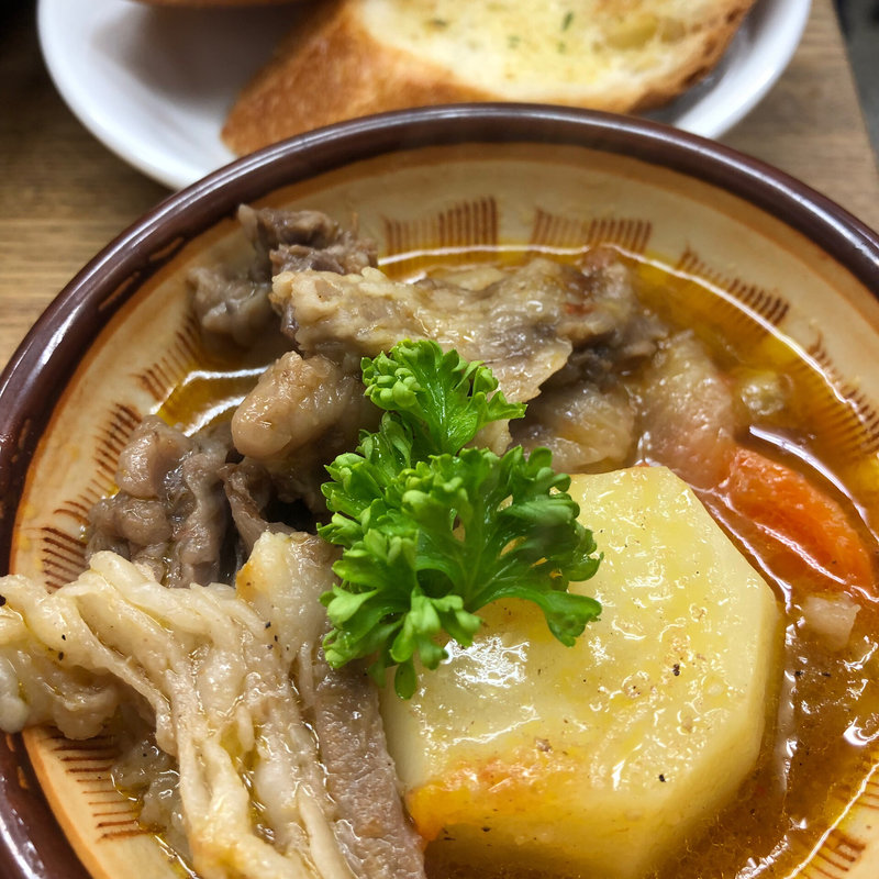 煮込み(鳥茂 （とりしげ）)