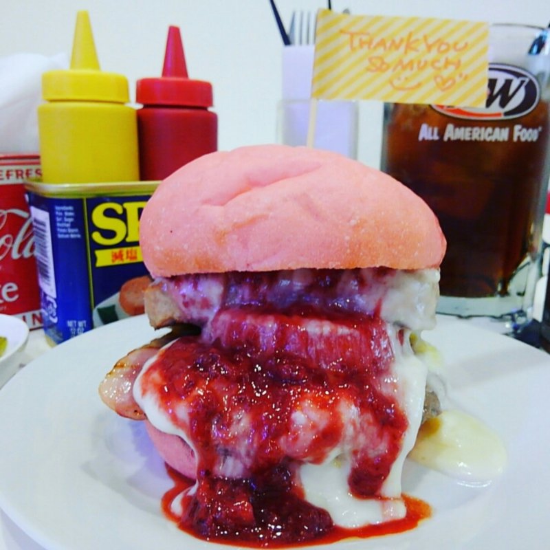 ジョニースペシャルバーガー(13Diner)