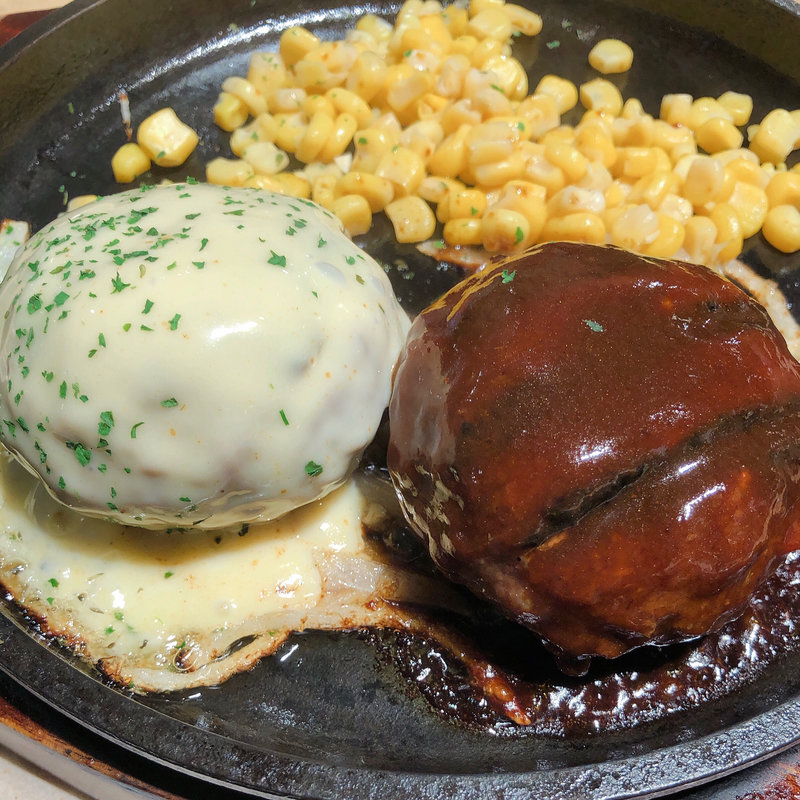 Wハンバーグ デミチーズ(GABLING STEAK ガブリングステーキ)