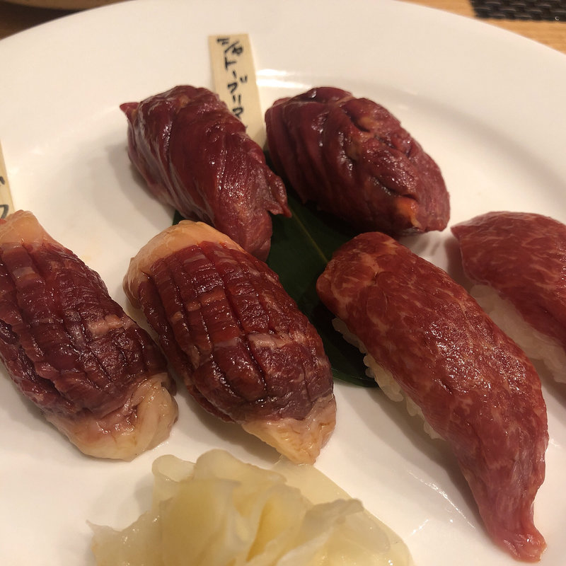 寿司 盛り合わせ(馬肉屋 大ひら)