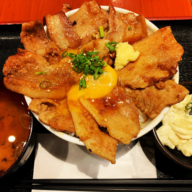 豚丼(大盛)(鉄板酒場 鐡一)