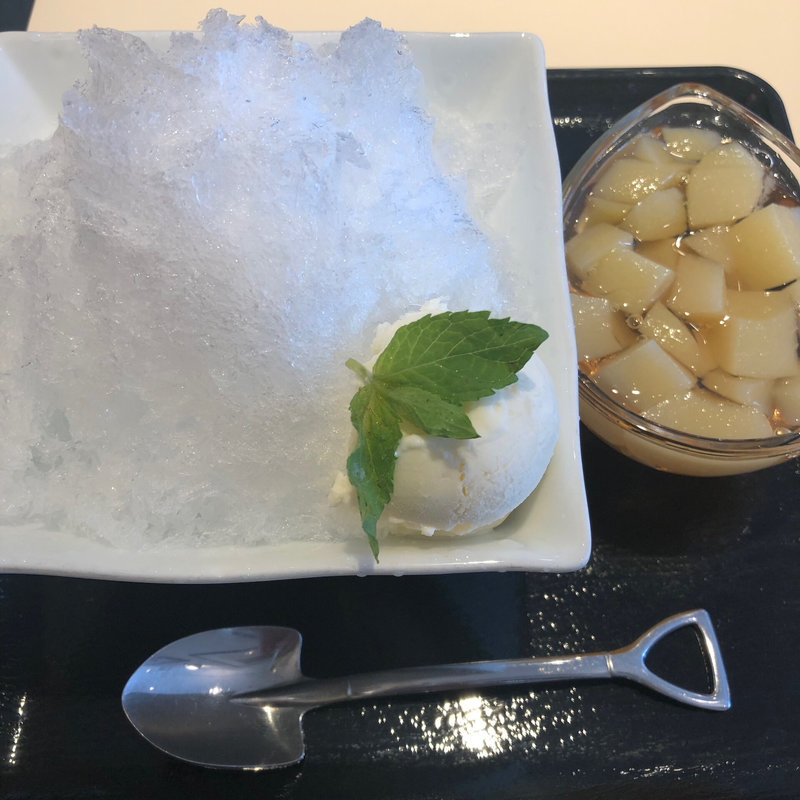 氷贅沢白桃(池袋 三原堂)