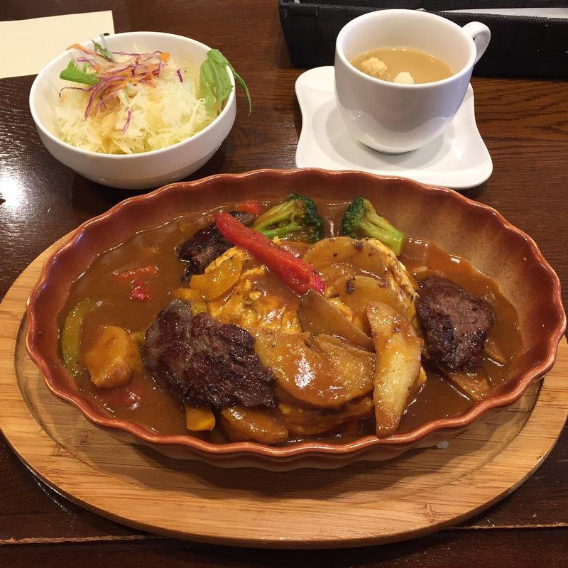 焼肉オムライス(ロイン フラワーロード店)