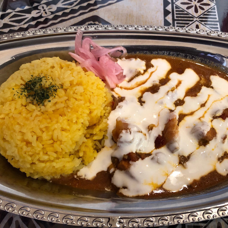 たっぷりチーズカレー(本格インドカレー ケプリ大阪)