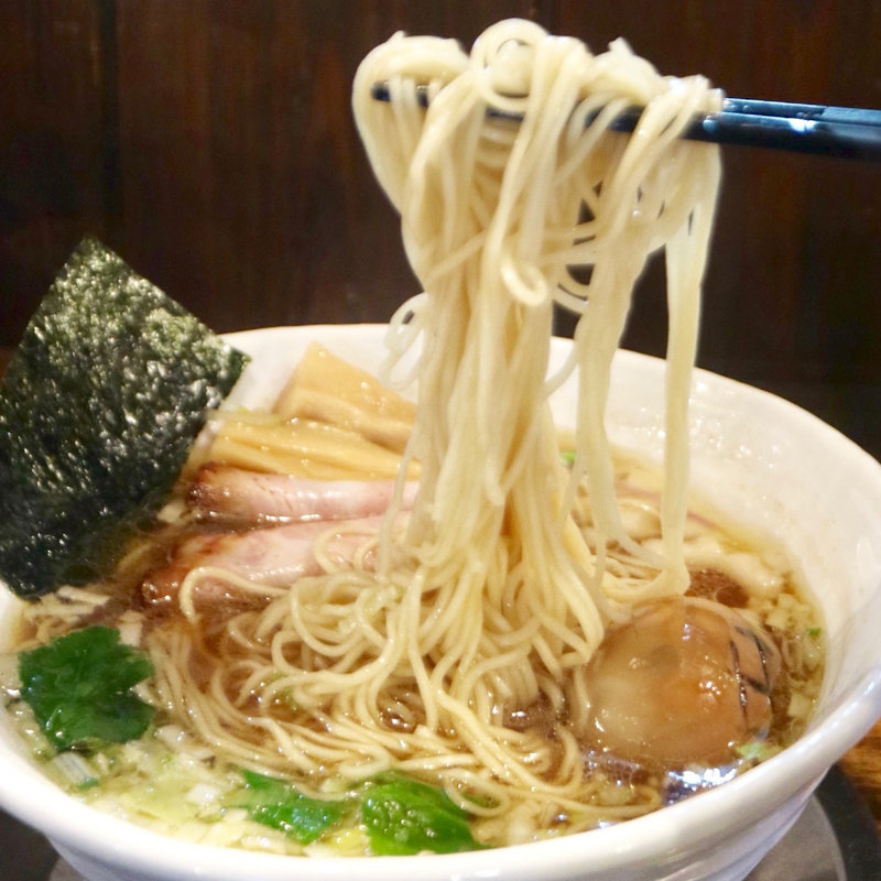 背脂醤油くん玉らぁめん(良朗商店 （麺屋良郎商店）)