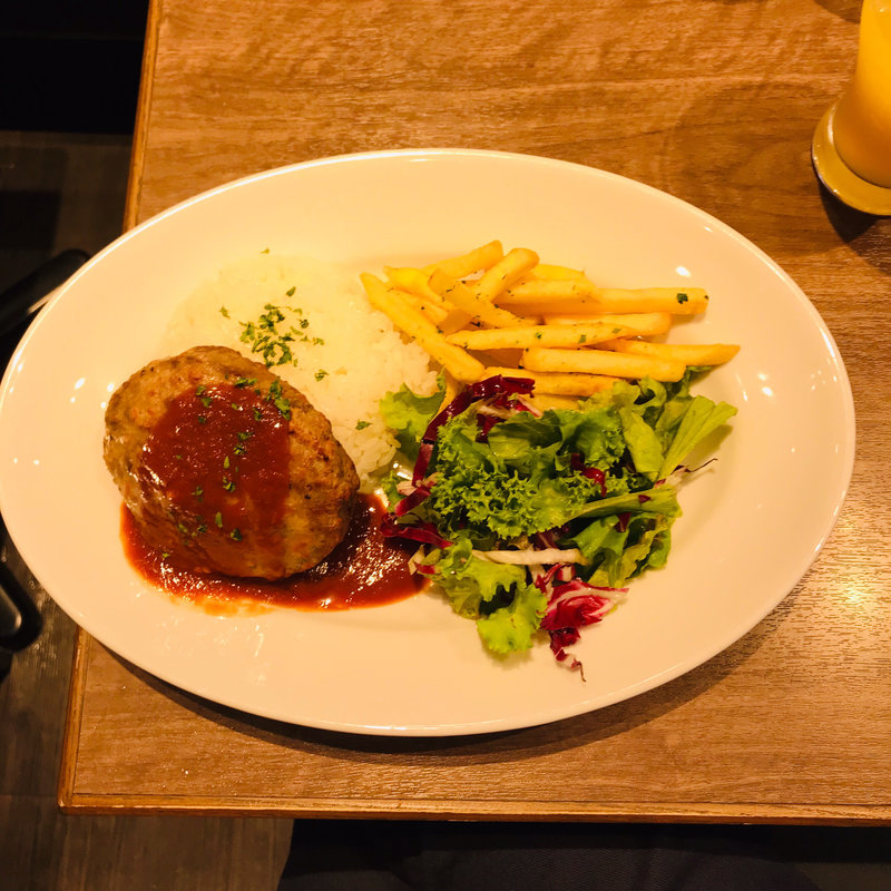 ハンバーグプレート(common cafe 千葉駅店)