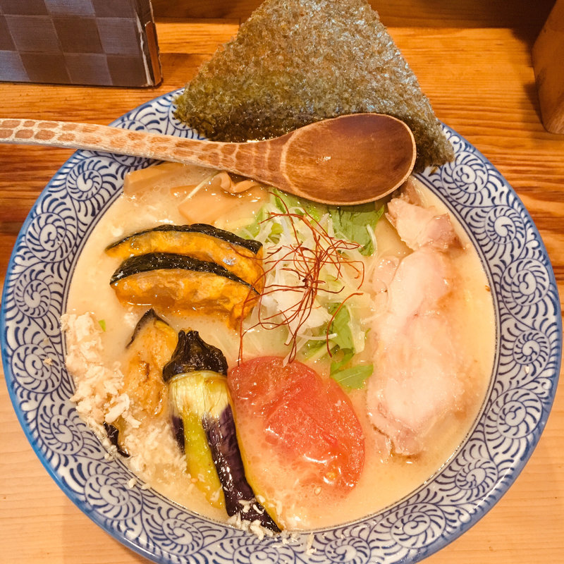 そると白湯そば(鶏そば そると)