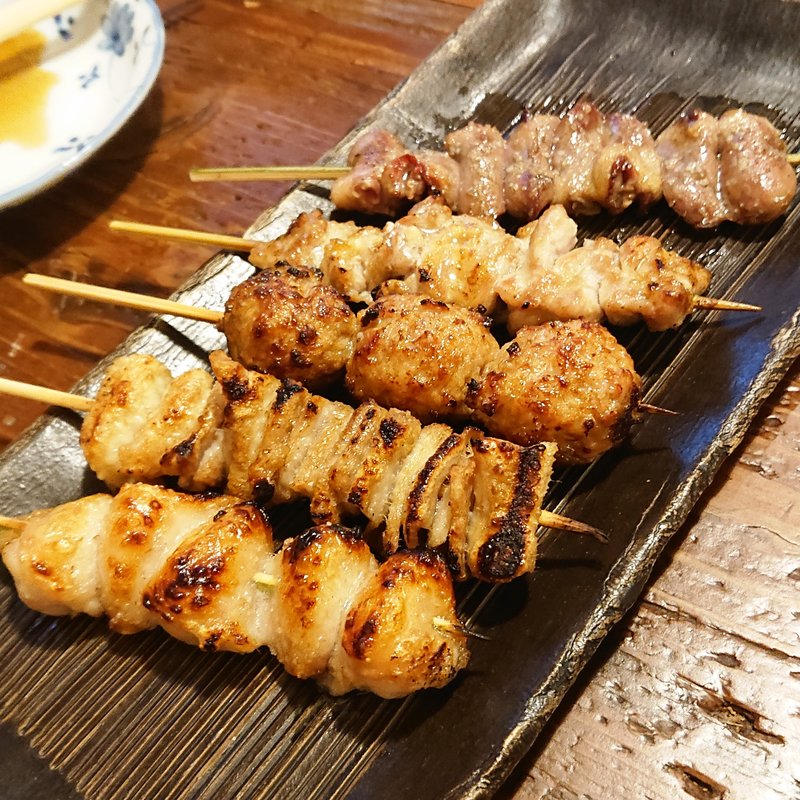 焼き鳥おまかせ五本(シンヨコ商店)
