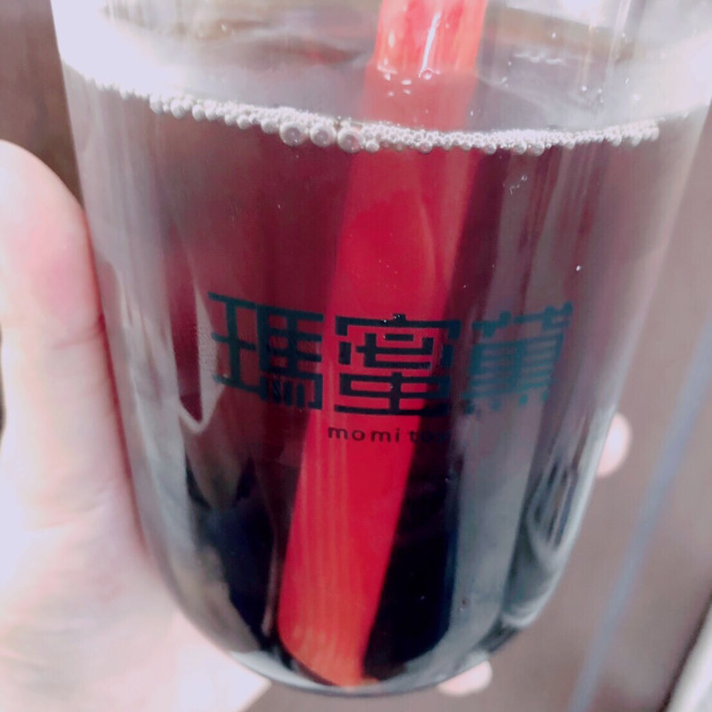 蜜香紅茶タピオカ(瑪蜜黛　藤沢駅前店)