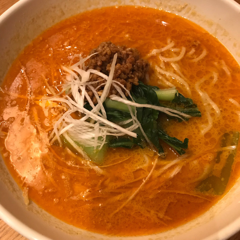 担々麺(南国酒家 羽田空港店)