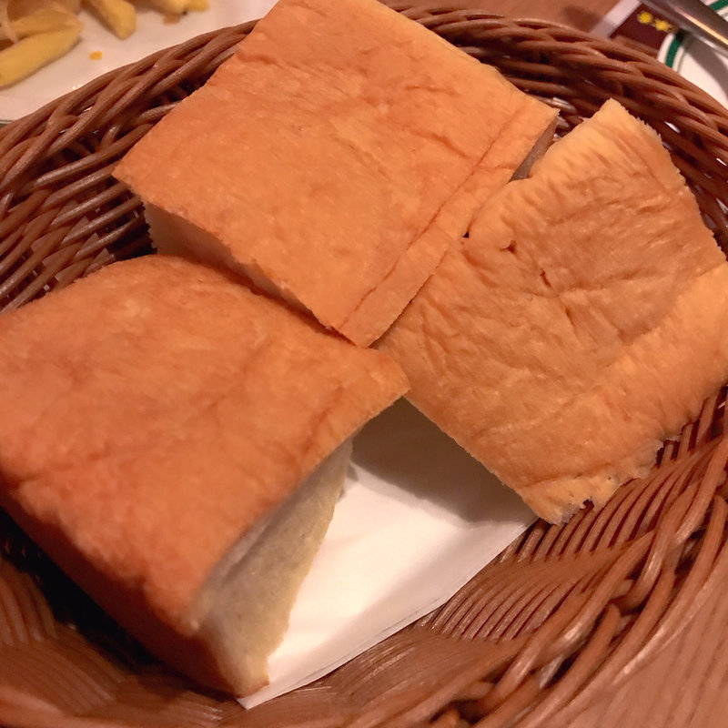 俺のベーカリー香(俺のフレンチ グランメゾン 大手町(ORENO))