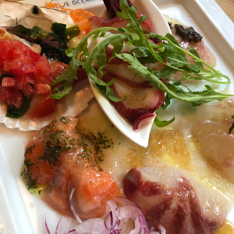 鮮魚のカルパッチョ(ブルーオーシャングリル )