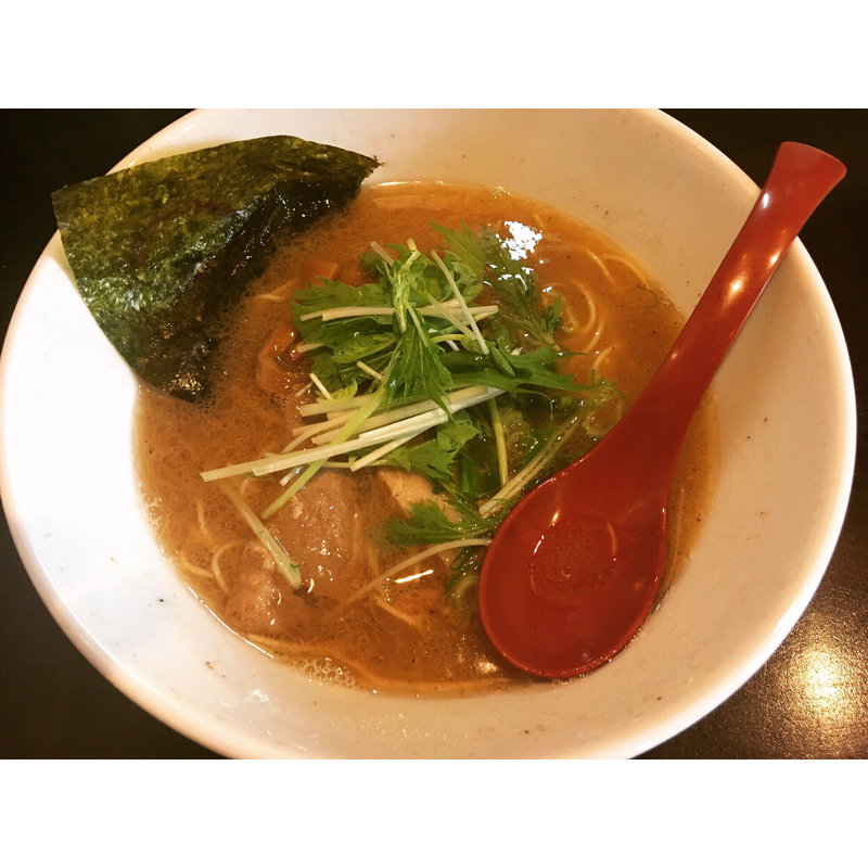 煮干しラーメン(らーめん点 （ラーメントモル）)