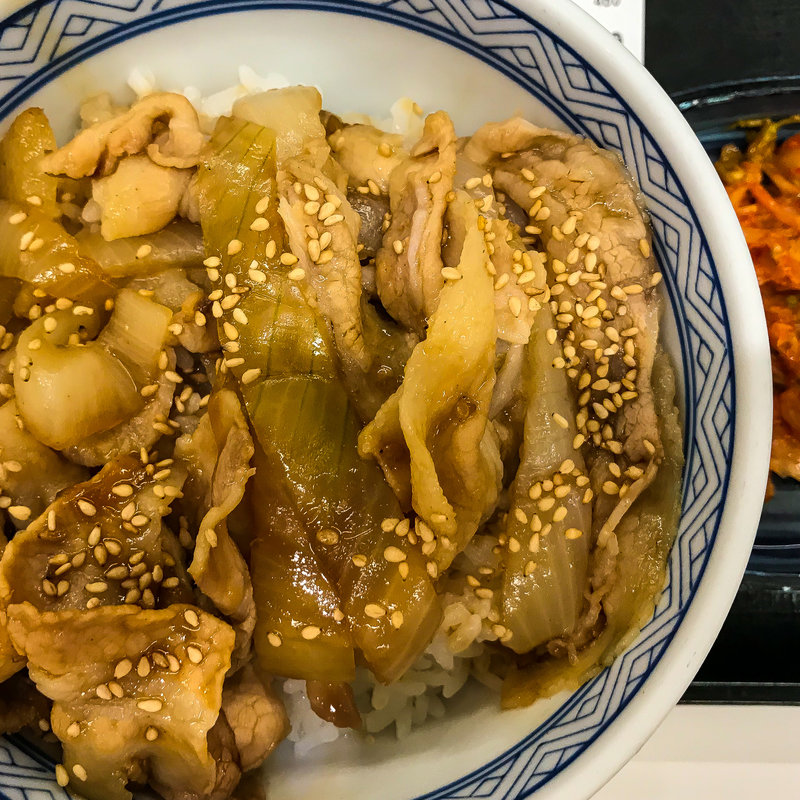 豚丼並盛(吉野家 浜松町店)