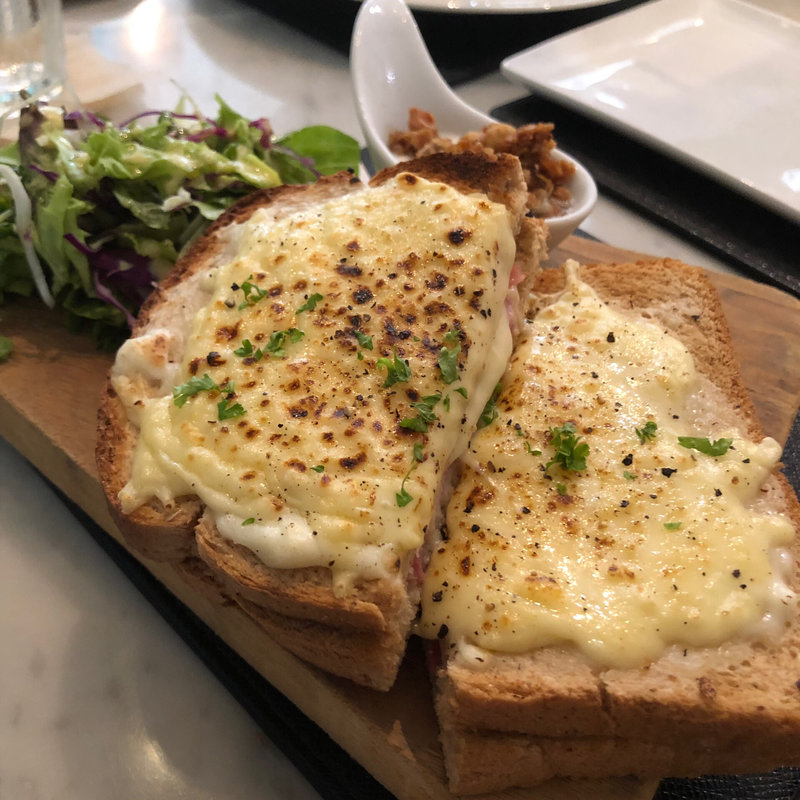 CROQUE MONSIEUR（クロックムッシュ）(ミカサデコ&カフェ)