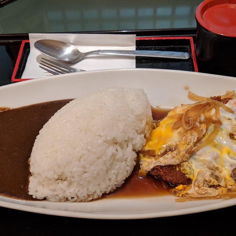かつ煮カレー(とんかつ 多津美)