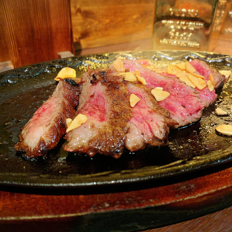 常陸牛の肩ロース(M.E.S. Cafe & Bar)