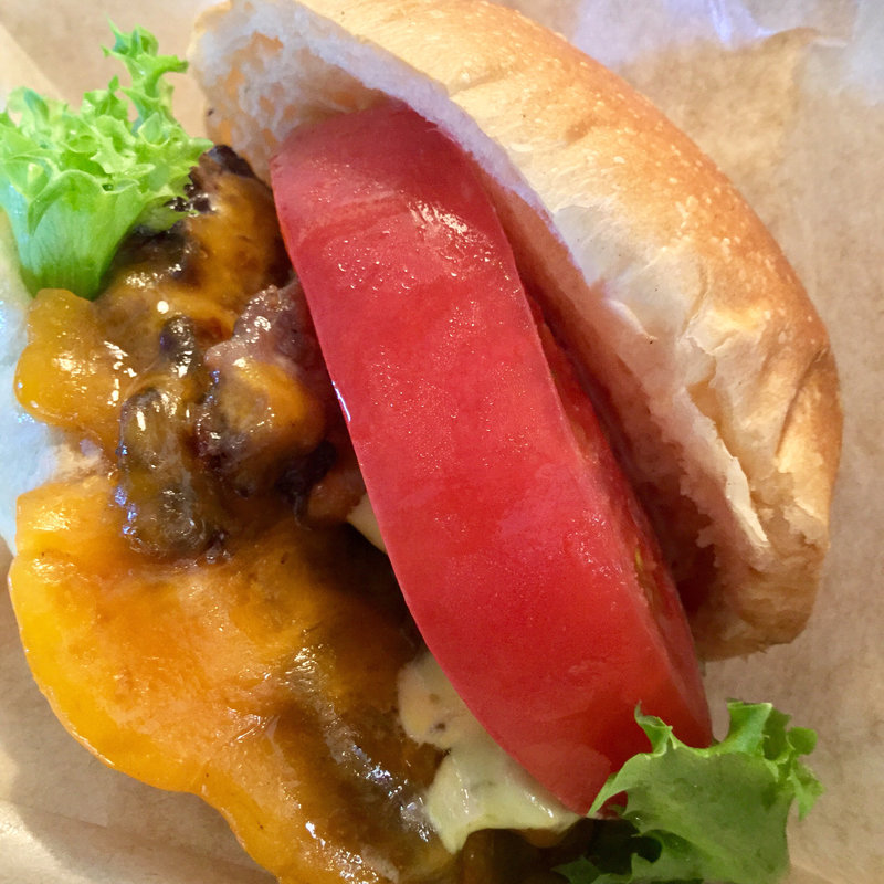 チーズバーガー(Golden River)