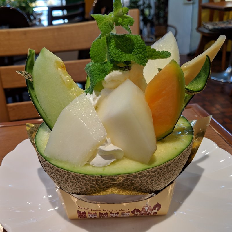 メロンボールパフェ(果樹園)