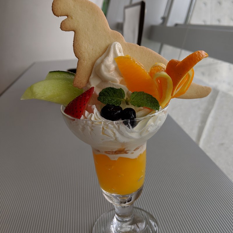ティラノパフェ(Dino （ディノ）)