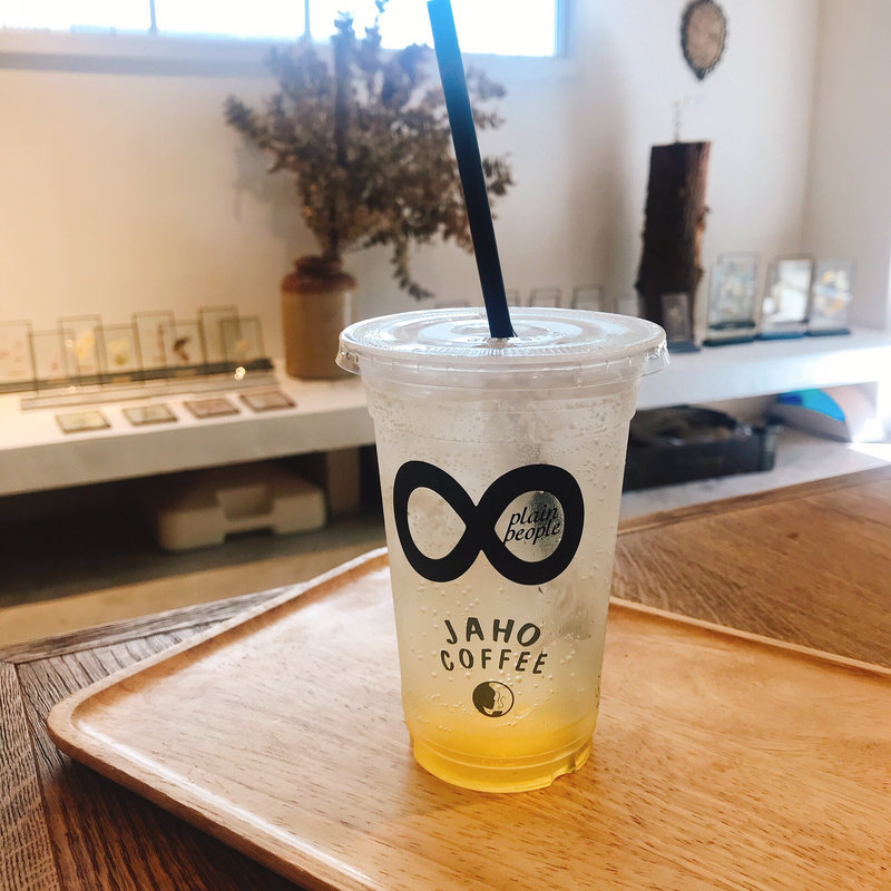 梅シロップソーダ(Jaho Coffee at Plain People)