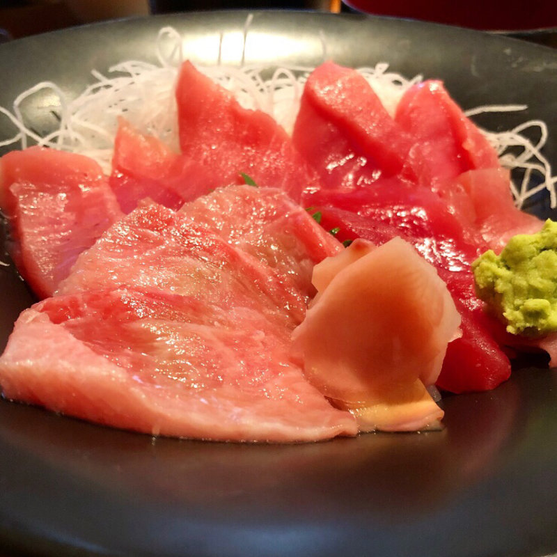 本マグロ丼(みやもと)