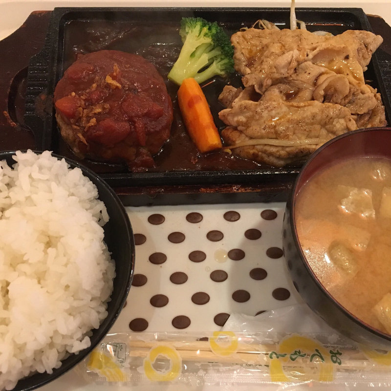 日替定食(三番館  青果市場店)
