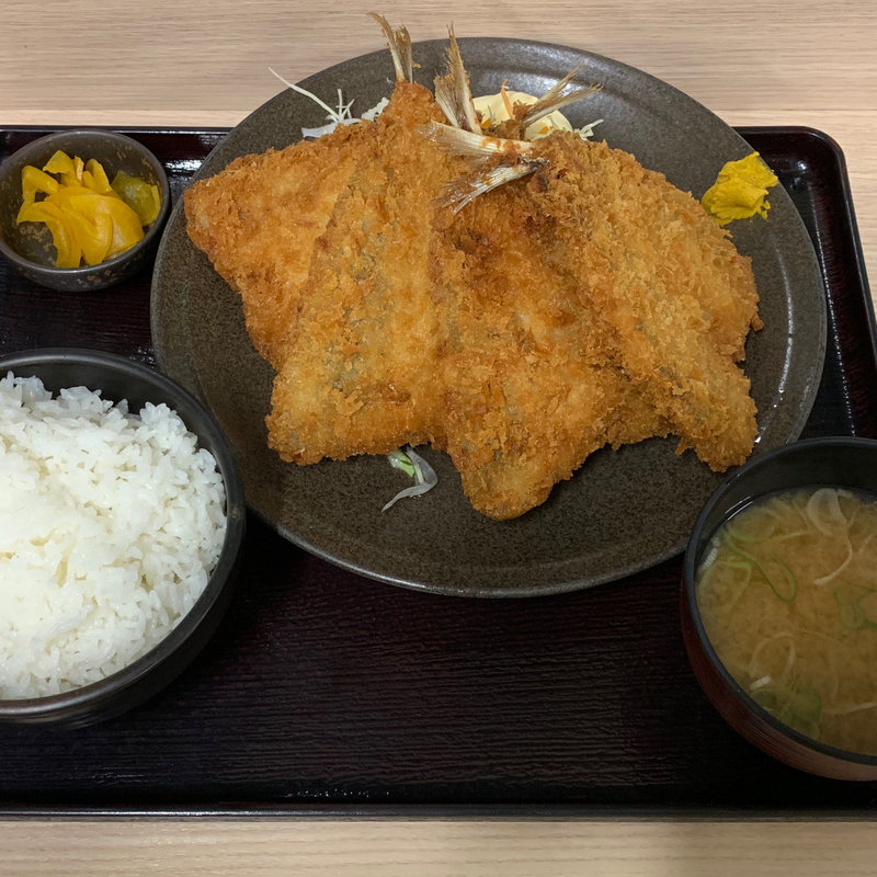 特盛 アジフライ定食(関本パーキングエリア 上り スナックコーナー )