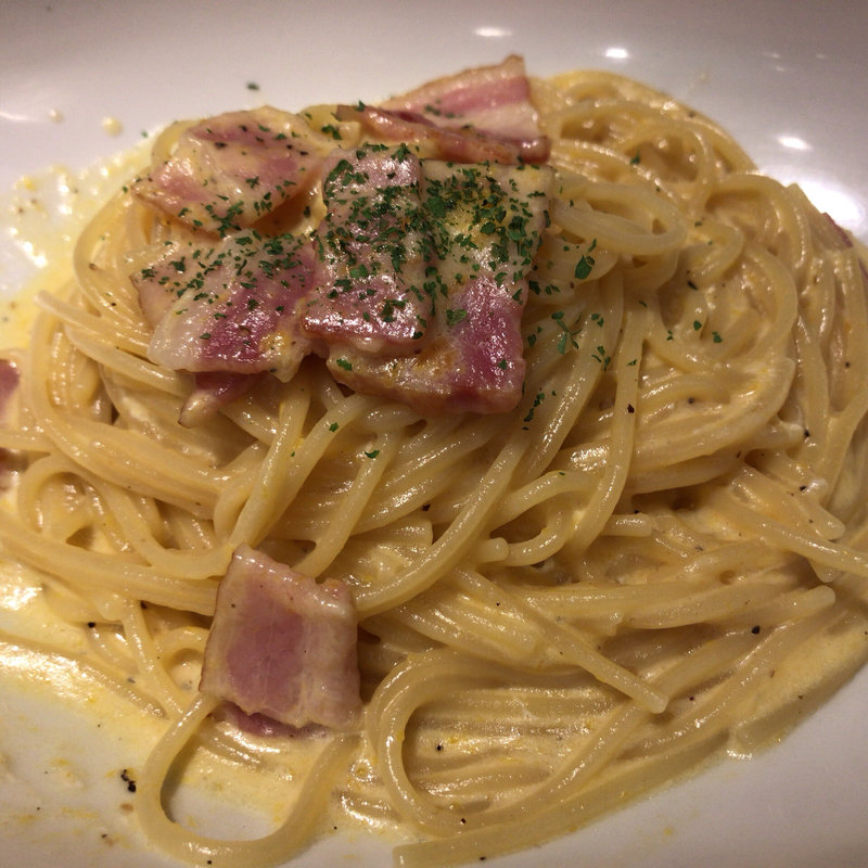 パンチェッタのカルボナーラ(マイアミヴィッラ 東京駅グランルーフフロント店 （Miami Villa）)