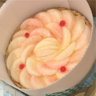 桃のタルト(キルフェボン グランフロント大阪店)
