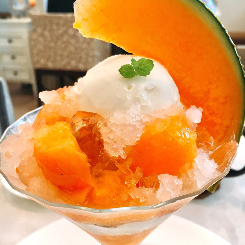 大人のメロンパフェ(サロン・ド・テ プレジール)