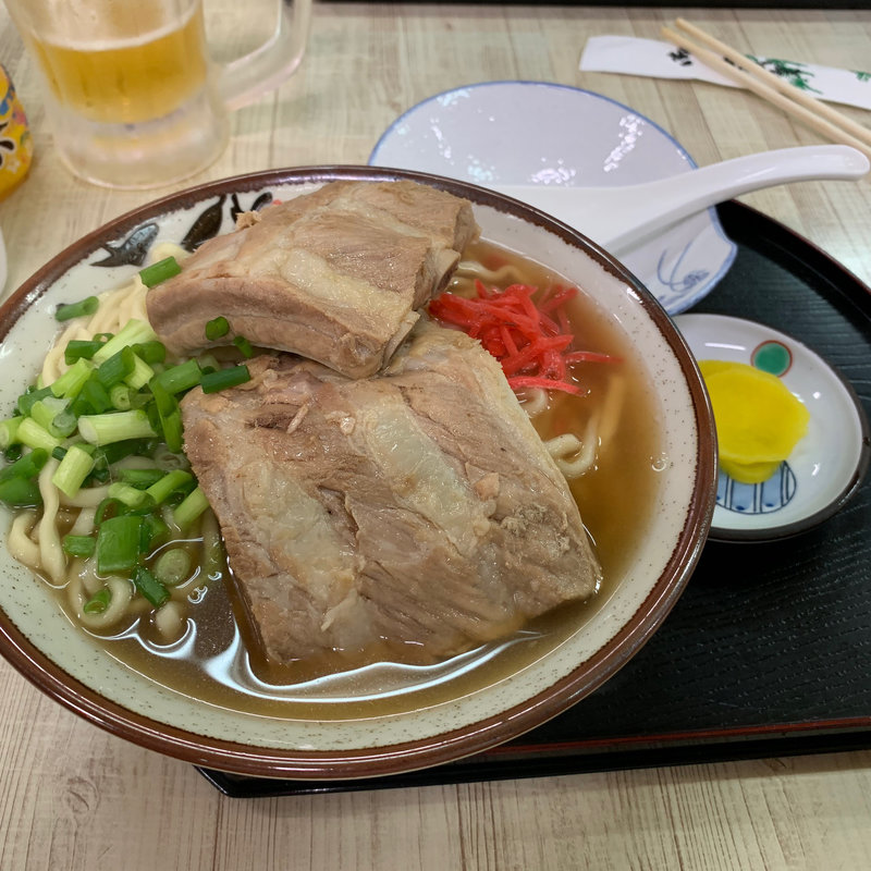 ソーキそば(ツバメ食堂)