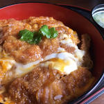 カツ丼（味噌汁付）