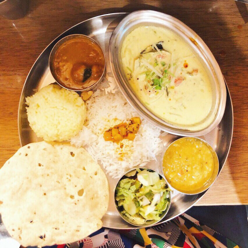 カレイのミーンモーレー プレートB(エリックサウス八重洲店)