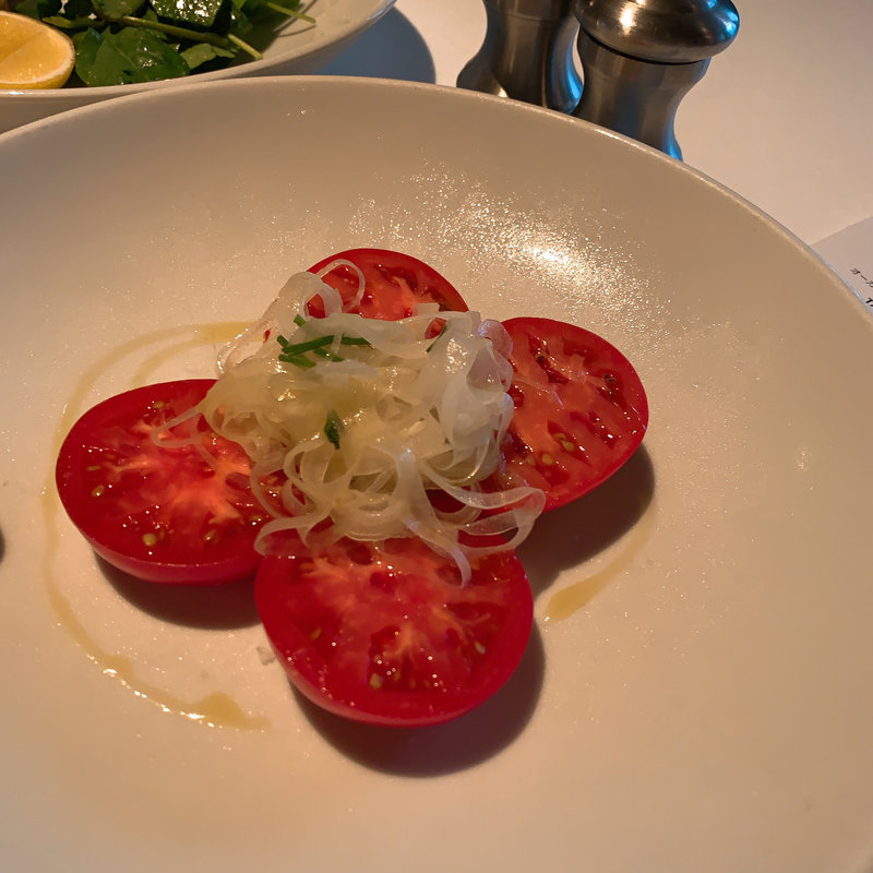 フルーツトマト オーガニックスイートオニオン エキストラヴァージンオリーブオイル(ステーキハウス オークドア)