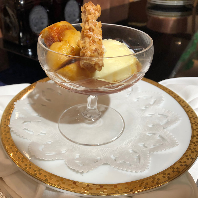 無花果のフランベ(帝国ホテル 大阪)