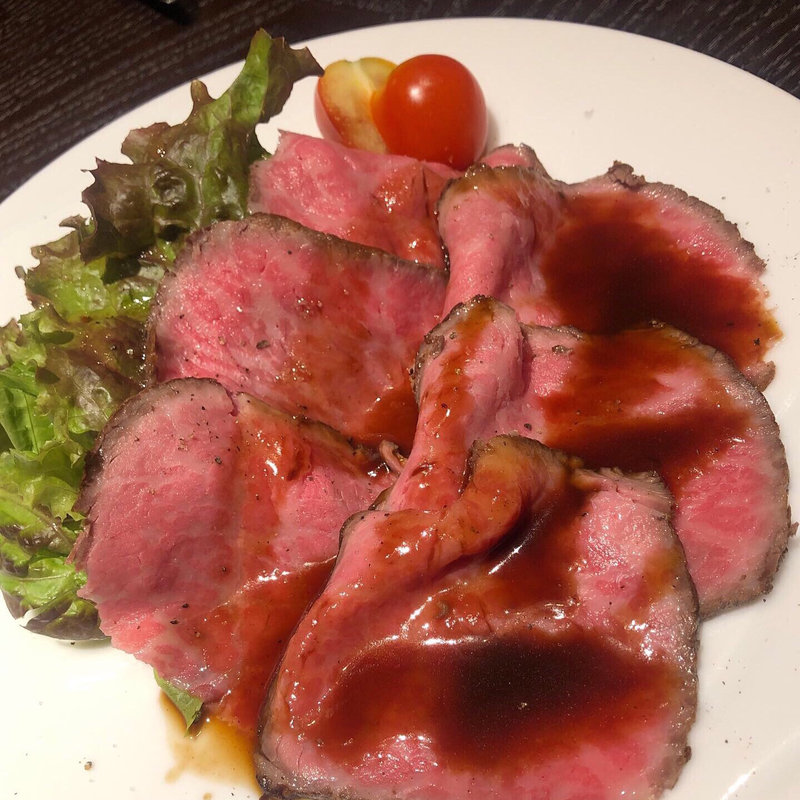 阿波牛のローストビーフ(Dining Bar A-towa（ダイニングバー エトワ）)