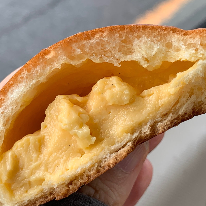 育み卵のクリームパン(ベーカリーシマダ)
