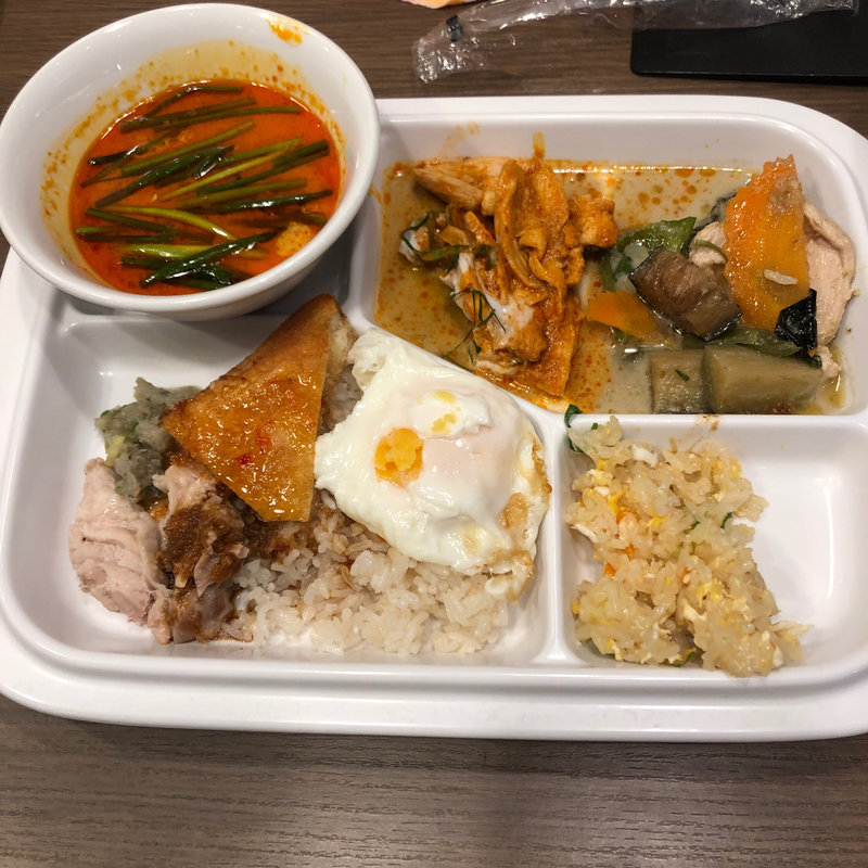 食べ放題(クンテープ ルクア大阪点)