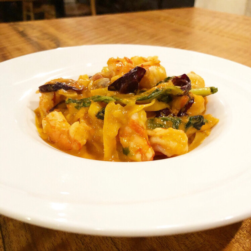 海鮮のトマトソースパスタ(オステリア エ バール ポレンタ )