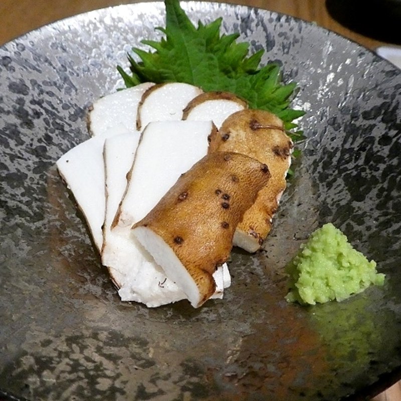 自然薯 皮付きお刺身(蕎麦居酒屋 玄盛 大阪北新地本店)