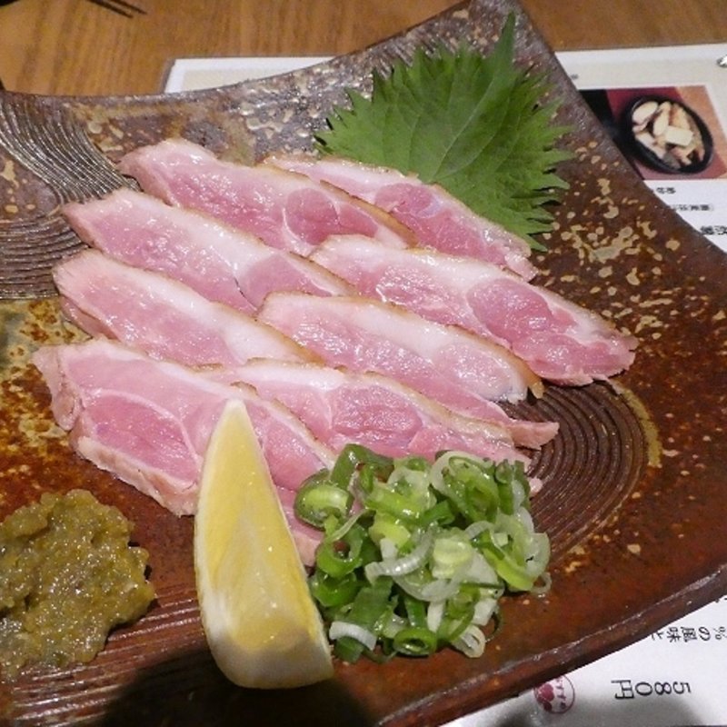 京鴨もものたたき(蕎麦居酒屋 玄盛 大阪北新地本店)