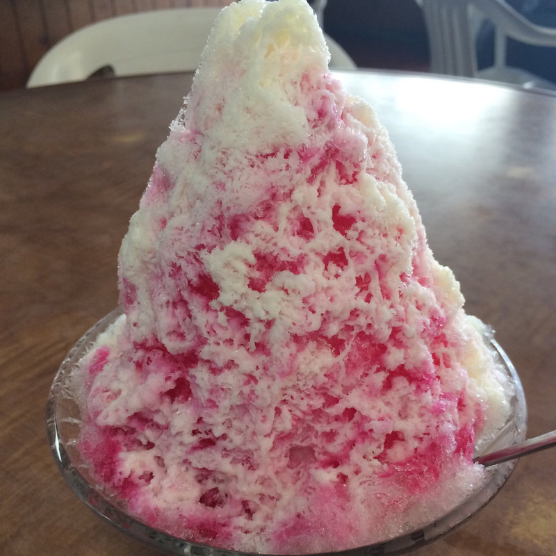 いちごミルク金時(ぜんざい)(千日 （せんにち）)